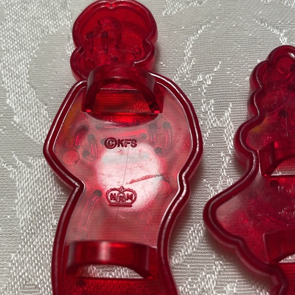 HRM Blondie, Alexander and Cookie Cookie Cutters - Picture 5 of 5